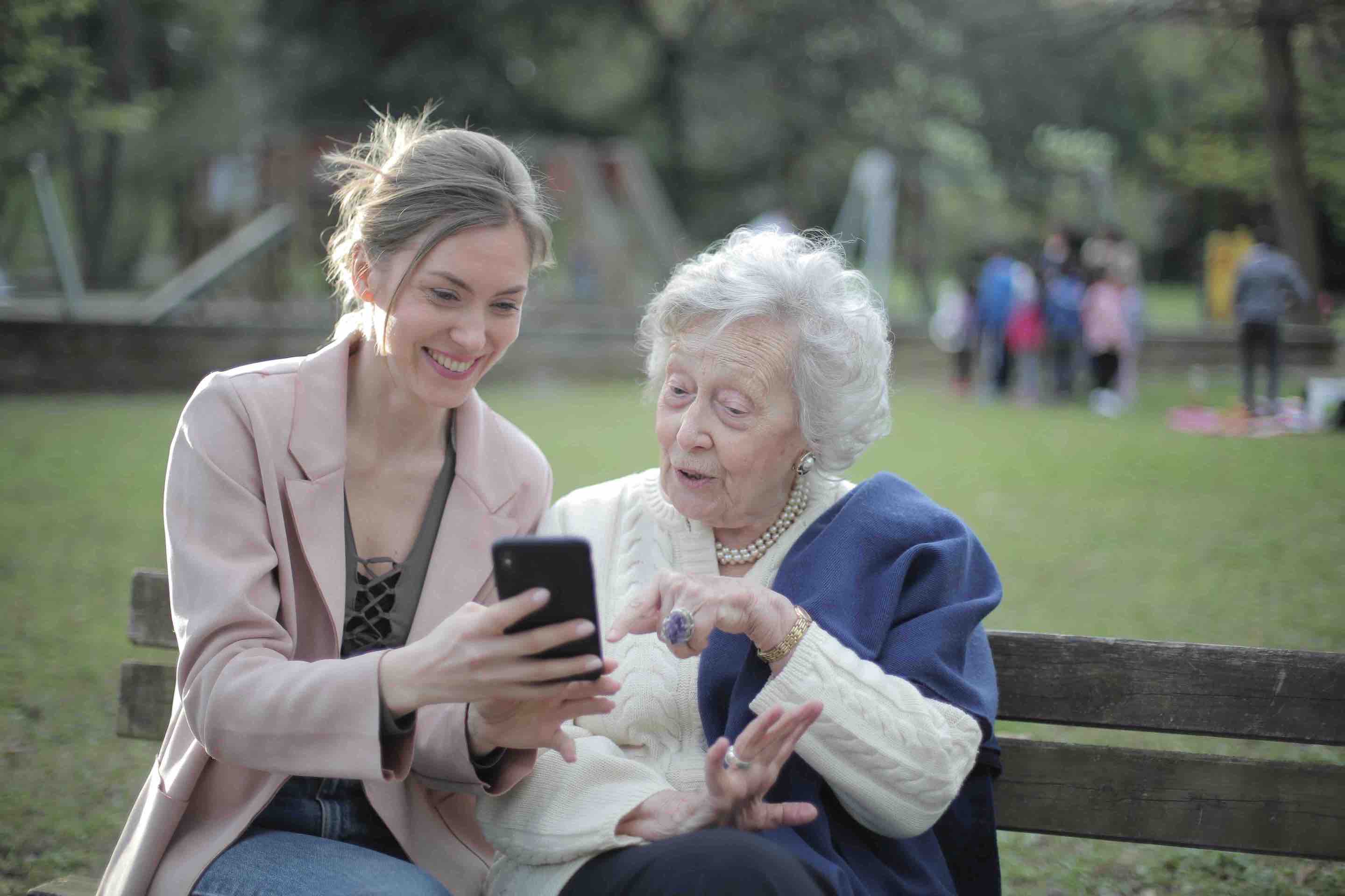 Senior-Friendly Internet Providers with Great Customer Support