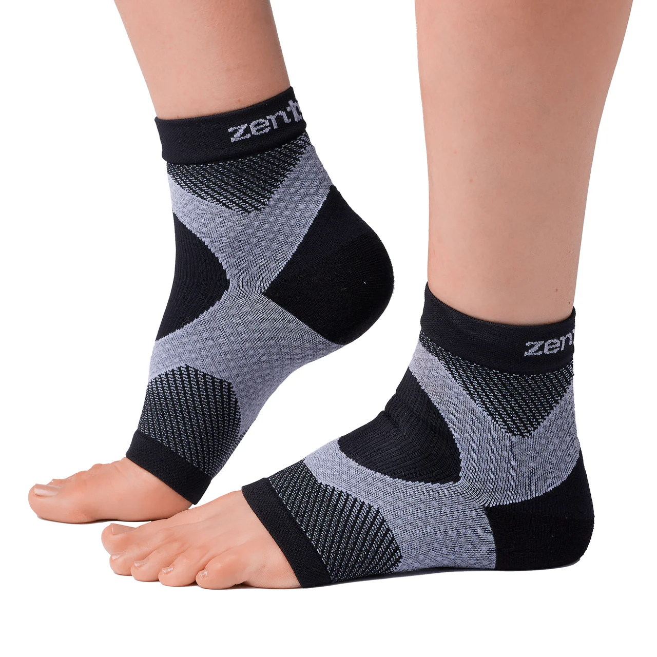Why Women Love Compression Socks for Travel and Workouts